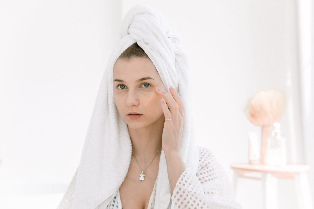 How to skin care in summer